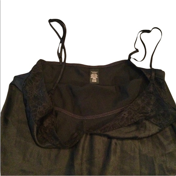 NWOT VICTORIA SECRET SLIP - Picture 3 of 3